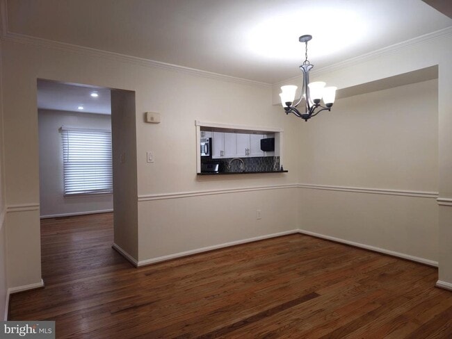 Building Photo - 6565 River Tweed Ln