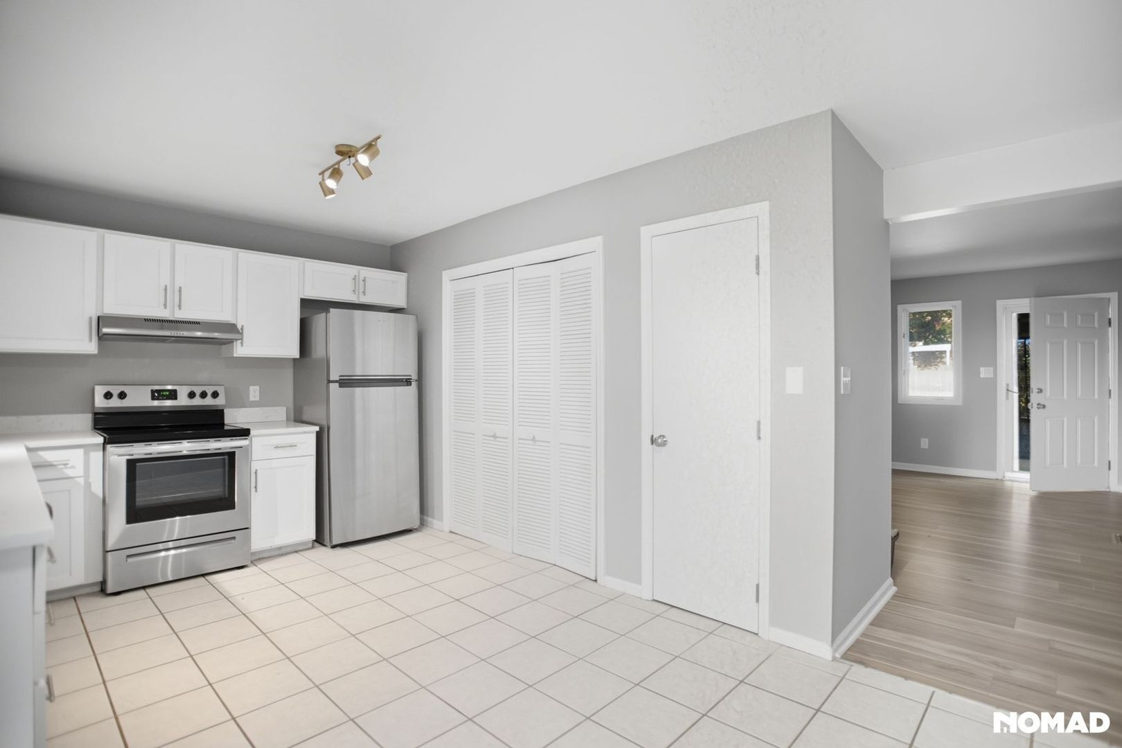 Building Photo - 116 Lookout Dr