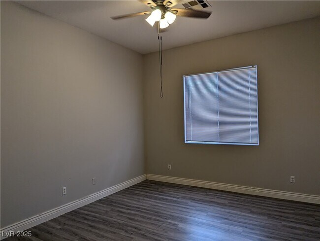 Building Photo - 5308 Wild Orchid St
