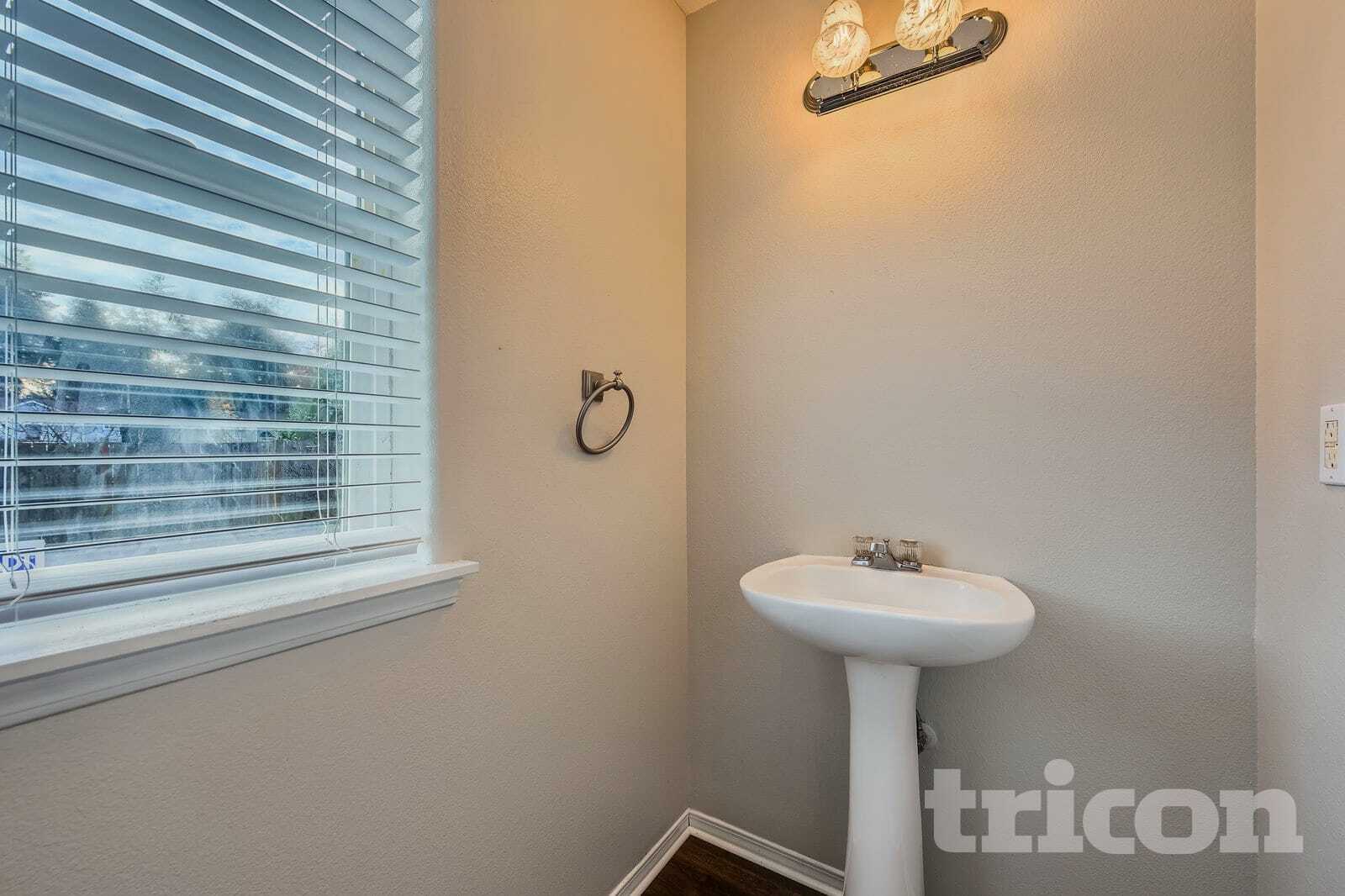 Building Photo - 8218 186th St Ct E