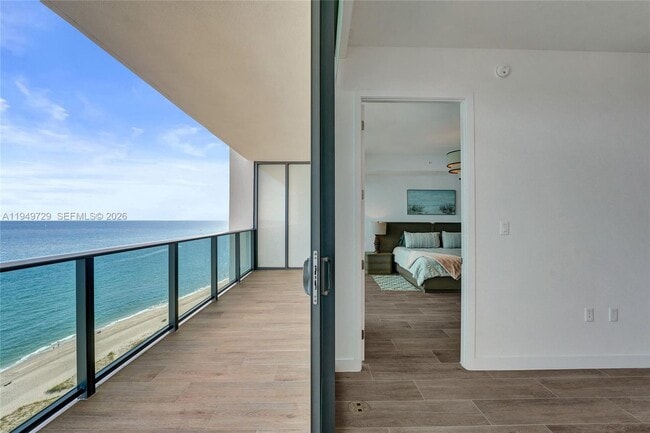 Building Photo - 900 N Ocean Blvd