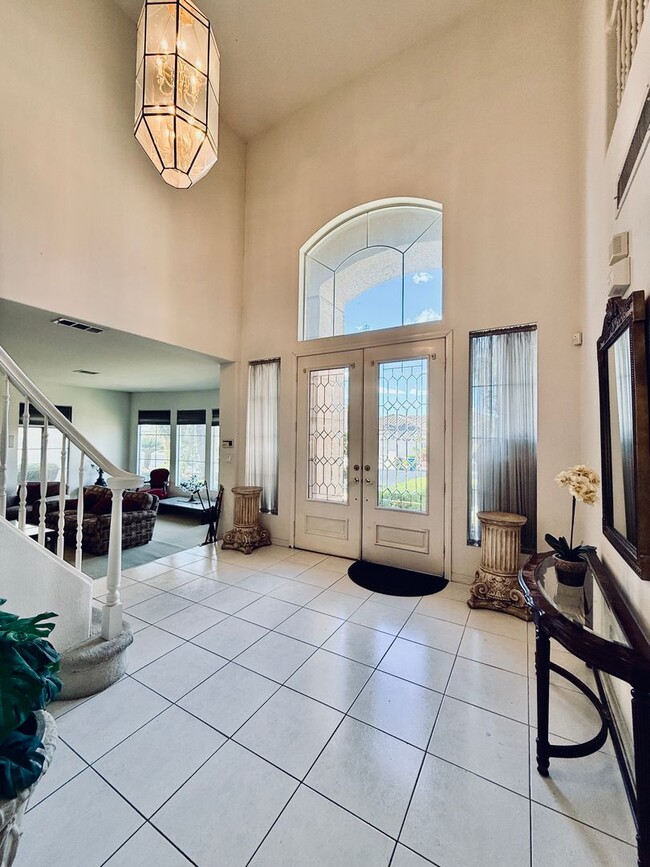 Building Photo - Partially furnished-Lovely 5 bedroom, 3 bath home in Legacy Master Series Community! $500 off fir...