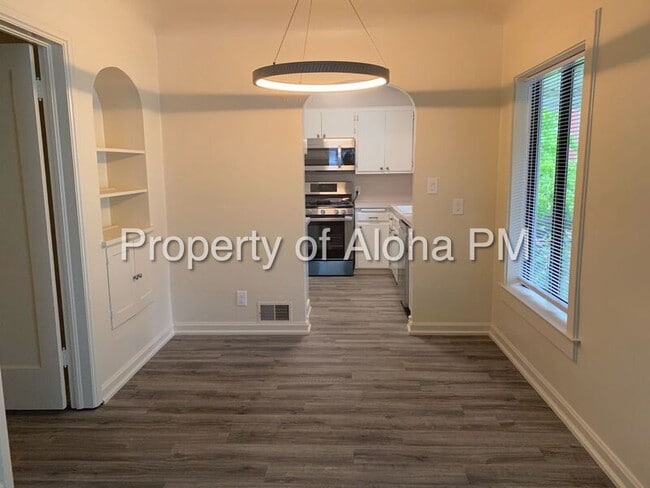 Building Photo - 1606 N 22nd St