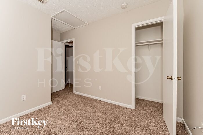 Building Photo - 6708 Doublegate Ln