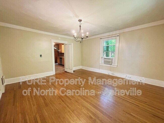 Building Photo - 109 Forest Hill Dr