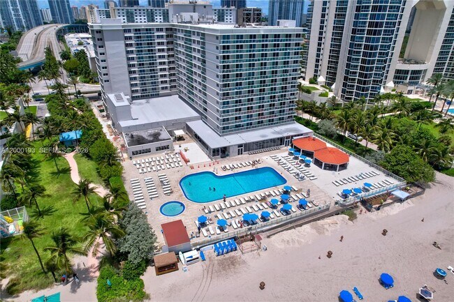 Building Photo - 19201 Collins Ave