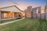 Building Photo - 12805 Westpark Dr