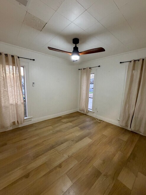 Building Photo - 1103 E Princeton St