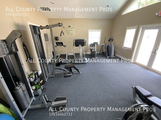 Building Photo - 5207 Manorwood Dr