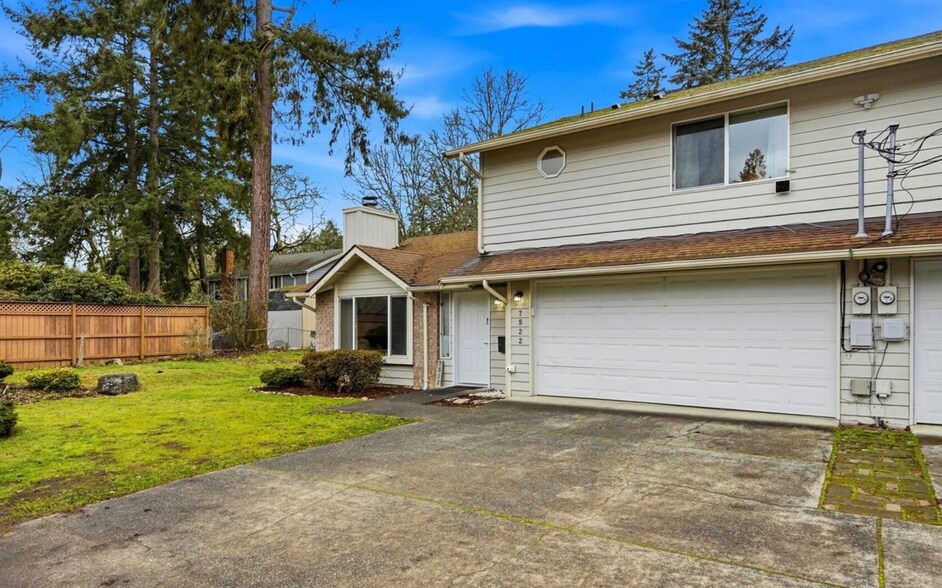 Building Photo - 7522 64th Ave W