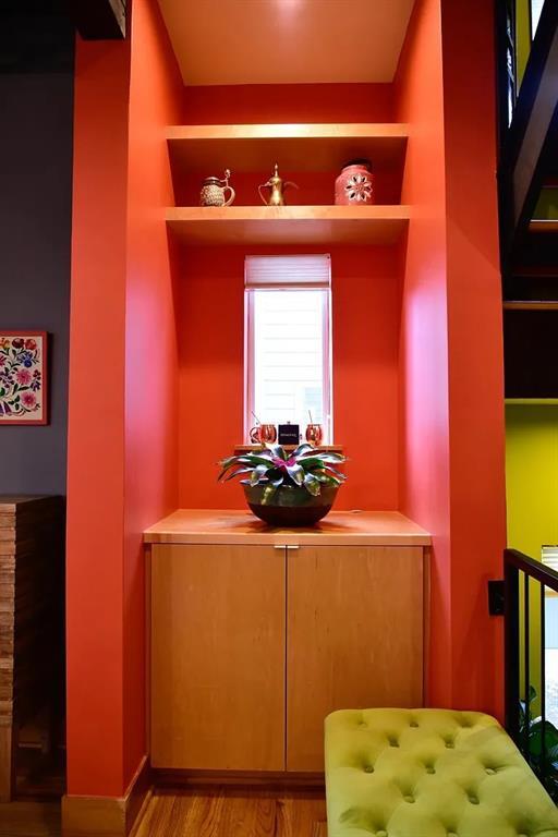 Building Photo - 2303 Whitney St