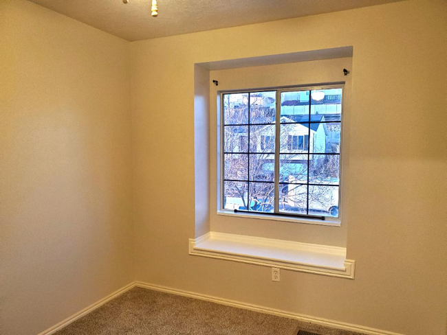 Building Photo - 2112 W 2120 N