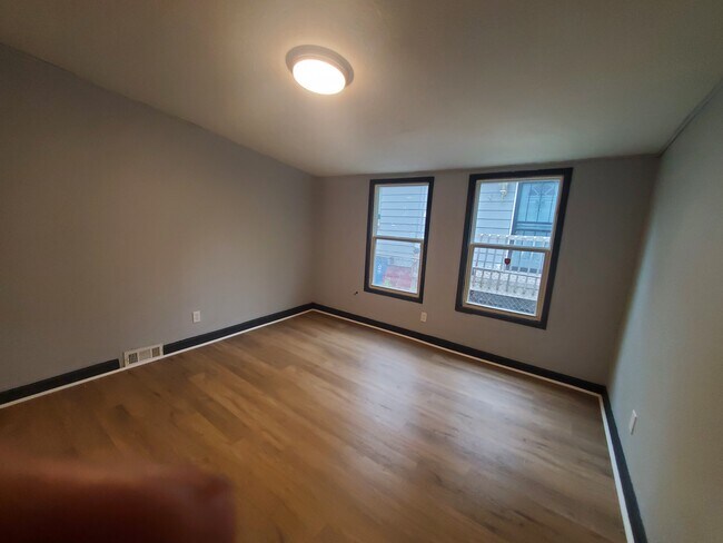 Building Photo - 2646 Reynolds St