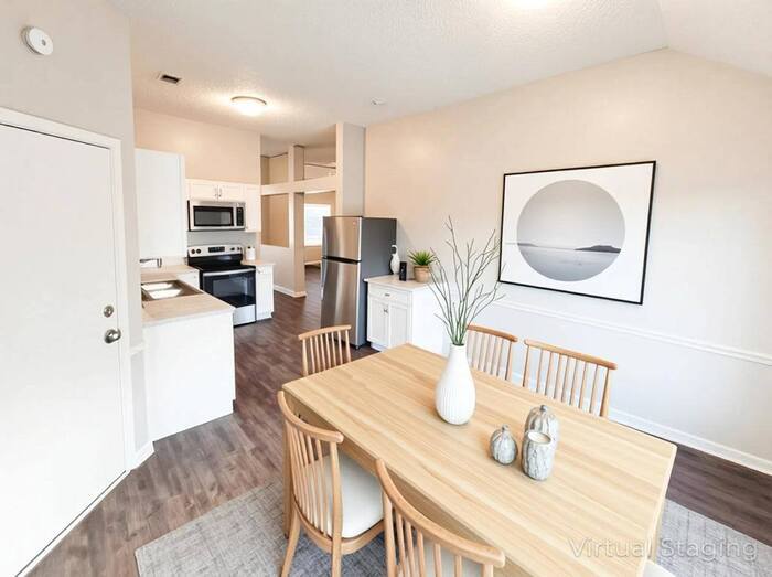 Building Photo - 5353 Stephen Forest Cove