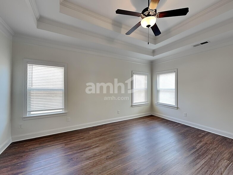 Building Photo - 776 Somersby Dr