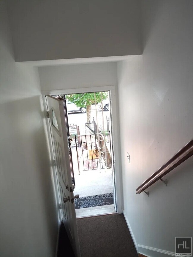 Building Photo - WESTERVELT AVENUE