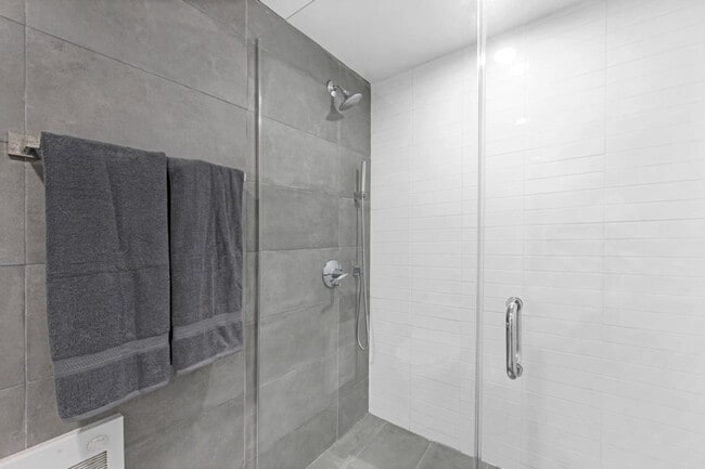 Building Photo - 564 W 182nd St