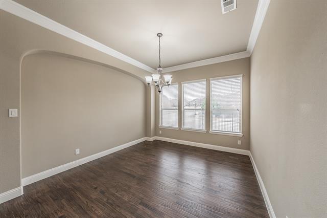 Building Photo - 1614 Chisholm Trail