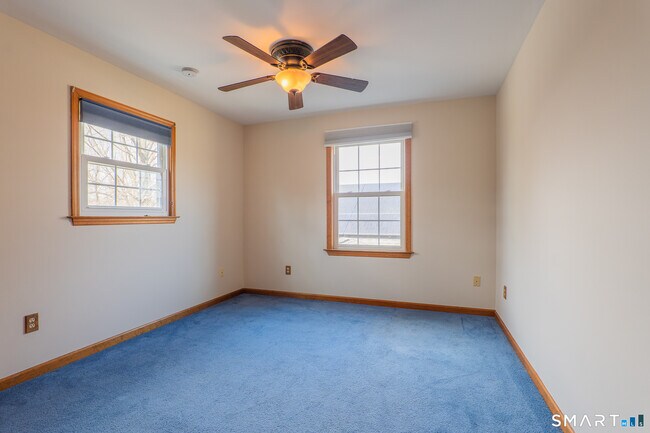 Building Photo - 9 Pleasant St