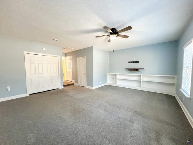 Building Photo - 1205 Morningside Dr