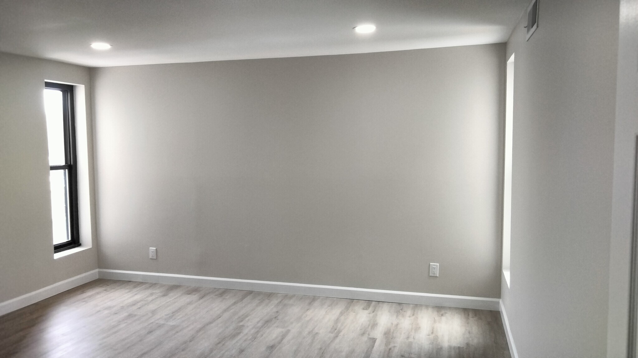 Building Photo - 112 Duvall Ln