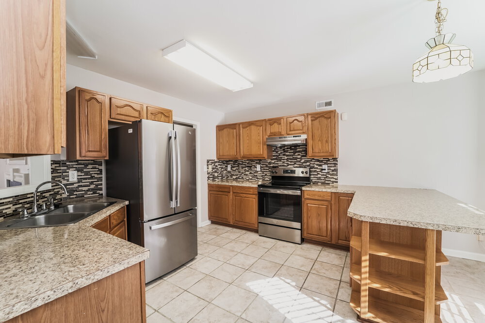 Building Photo - 6109 Spanish Moss Ln