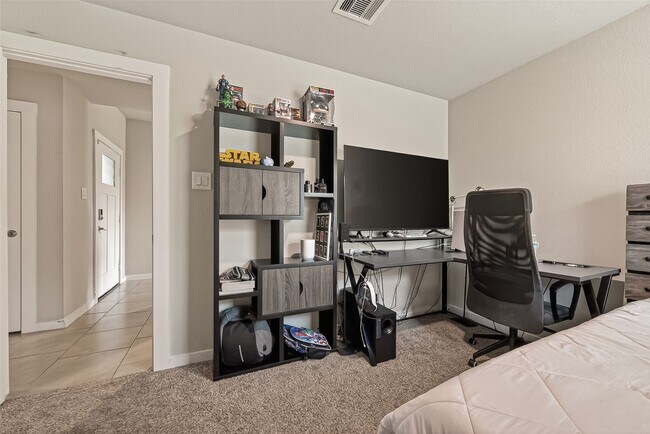 Building Photo - 3822 Sparkman Ln