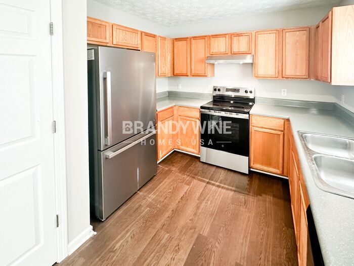 Building Photo - 5210 Summer Brooke Ct