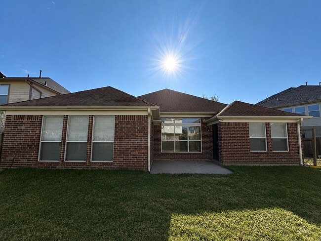 Building Photo - 6703 Mountain Wood Way