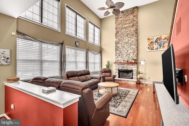 Building Photo - 86 Renfield Dr