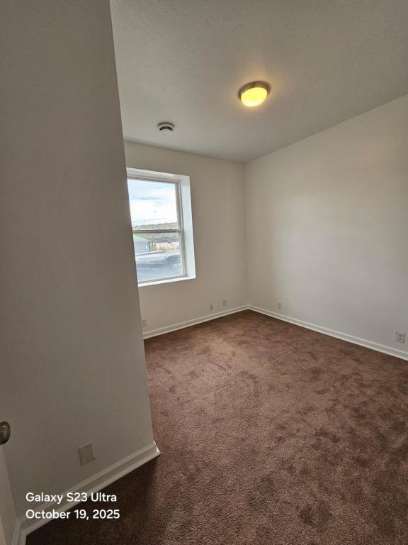 Building Photo - 116 10th St