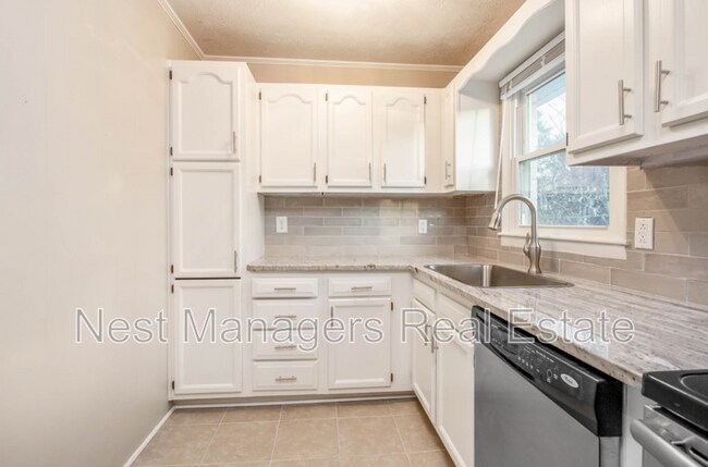 Building Photo - 6525 Senator Dr