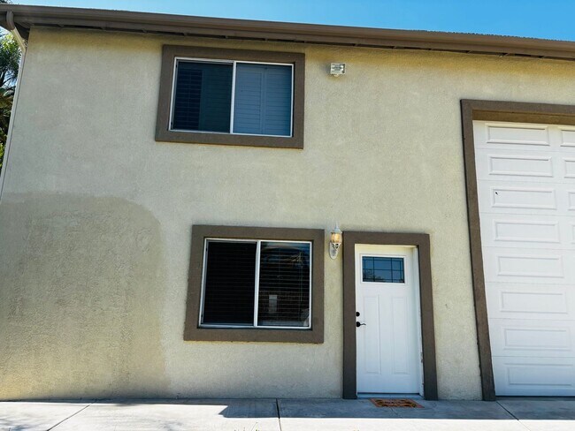 Building Photo - Spacious & Newly Updated 1-Bedroom ADU in Gated Woodcrest Property with Parking & Laundry