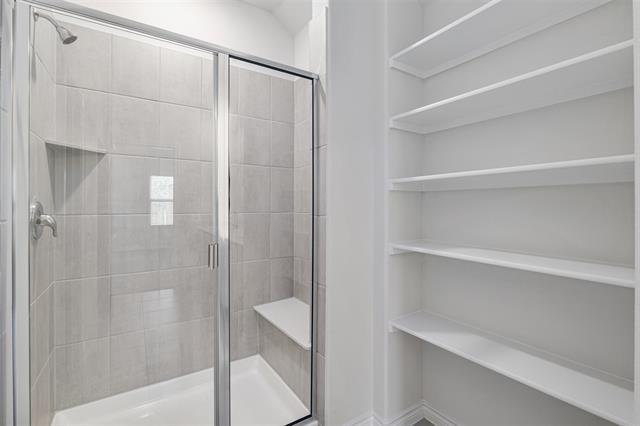 Building Photo - 10305 Rambling Brks Ln