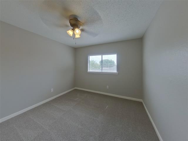 Building Photo - 10129 Chapel Hill Ct