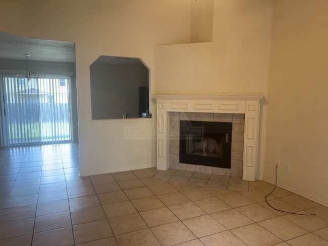 Building Photo - 5604 Bertha Dr