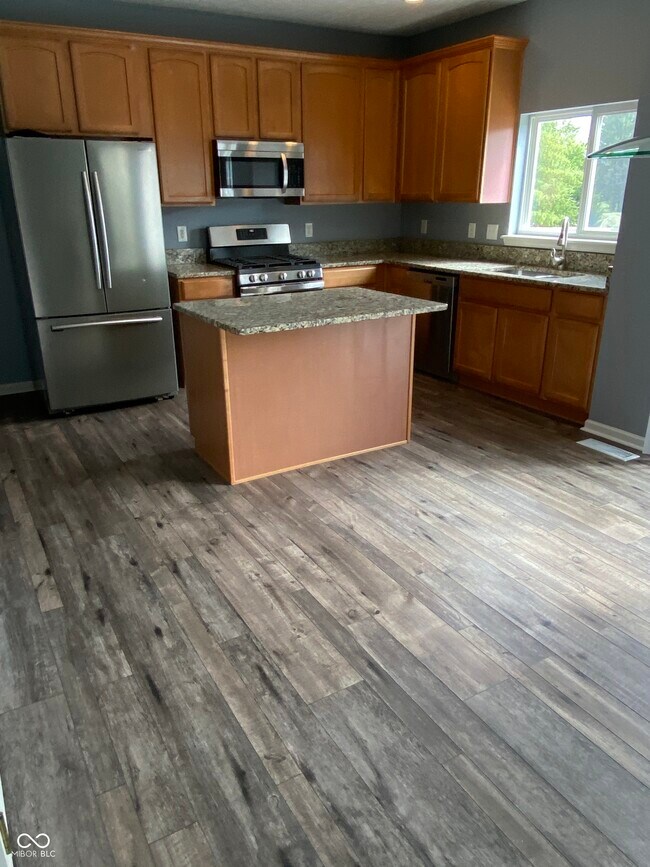 Building Photo - 14227 Autumn Woods Dr