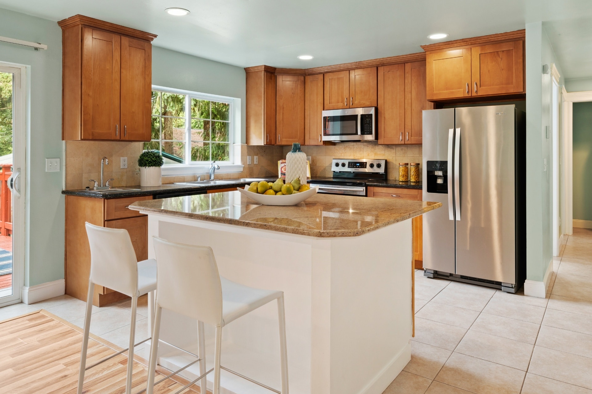 Building Photo - 7331 151st Ave NE