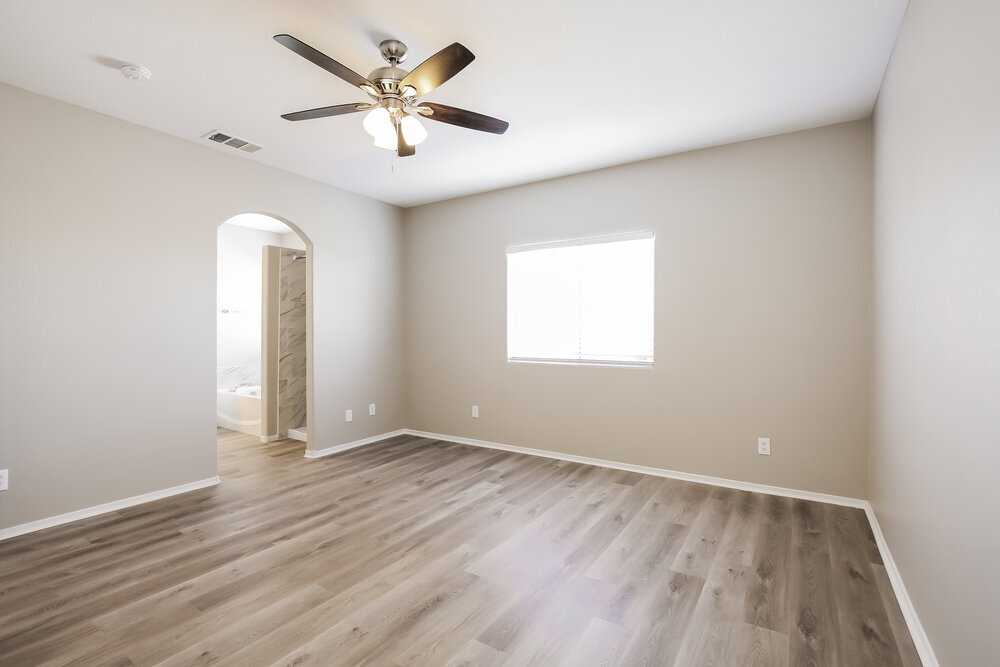 Building Photo - 1704 Mizzenmast Ave