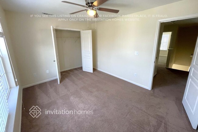 Building Photo - 11147 Aprilia Ln
