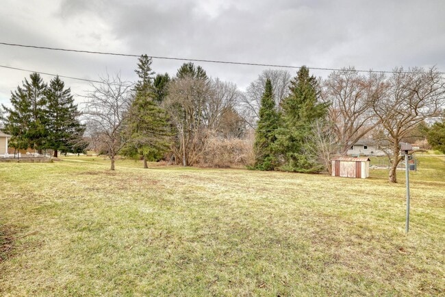 Building Photo - 4465 N 144th St