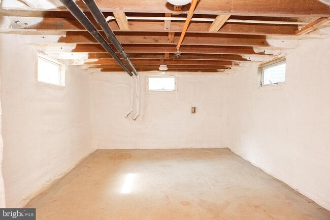 Building Photo - 1138 Bay Ridge Rd