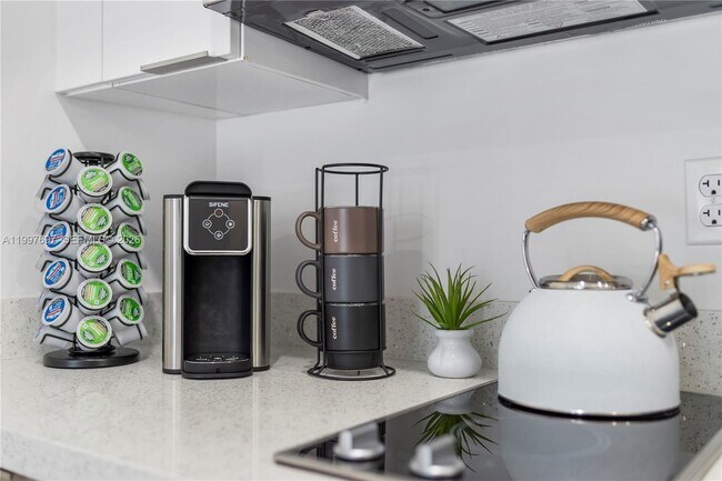 Building Photo - 136 NW 26th St