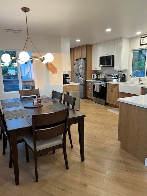 Building Photo - 9415 Mesa Terrace