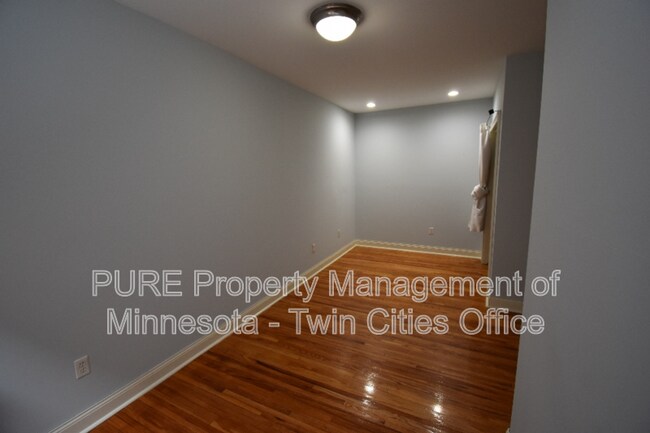 Building Photo - 3116 12th Ave S