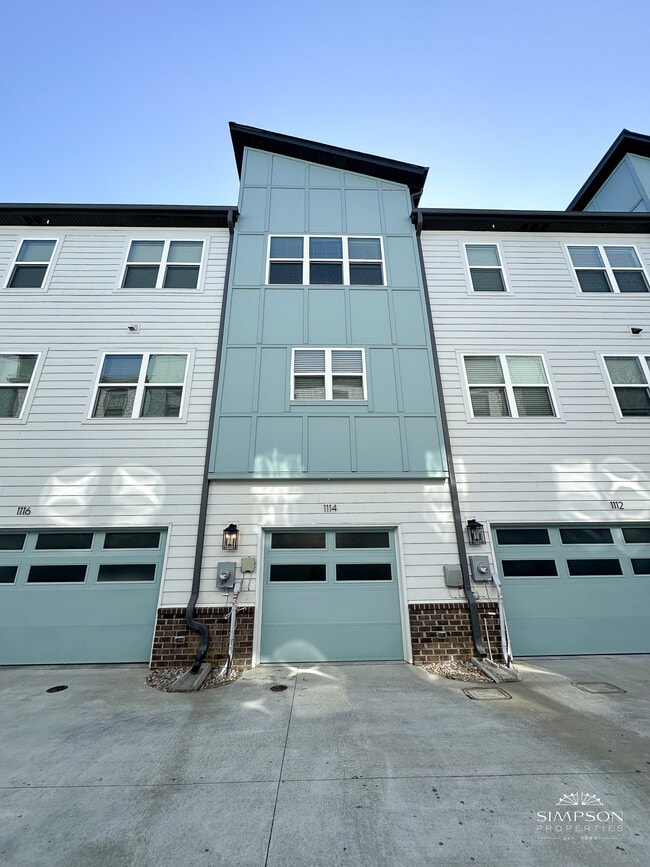 Building Photo - 1114 E 36th St