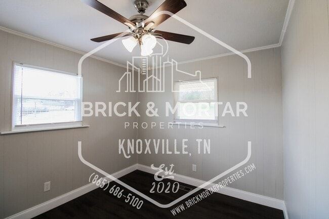 Building Photo - 1737 Lively Rd