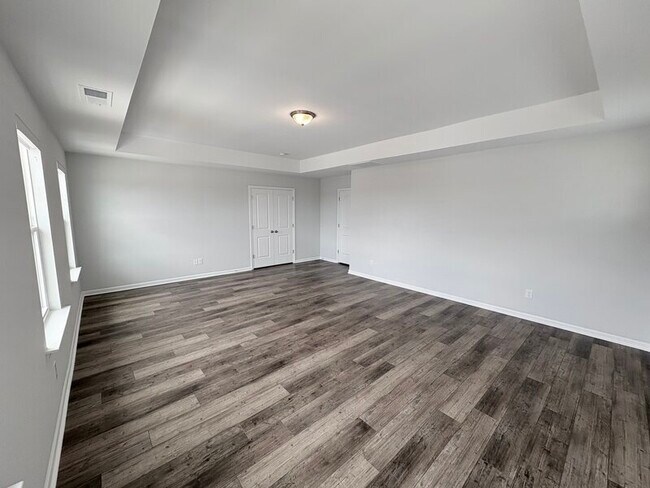 Building Photo - 153 Brockway Dr