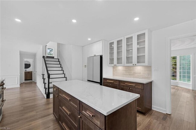 Building Photo - 3408 Montgomery Pl