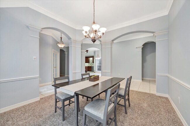 Building Photo - 2421 Baycrest Dr